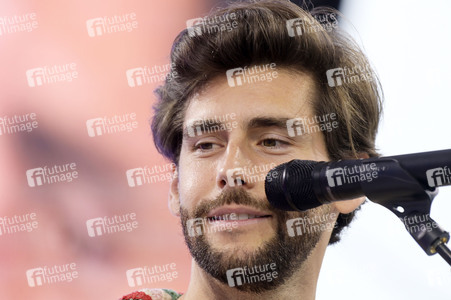 Konzert von Álvaro Soler beim Demokratiefest zu 75 Jahren Grundgesetz in Berlin