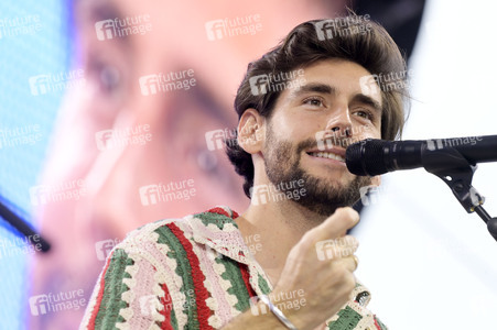 Konzert von Álvaro Soler beim Demokratiefest zu 75 Jahren Grundgesetz in Berlin