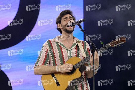 Konzert von Álvaro Soler beim Demokratiefest zu 75 Jahren Grundgesetz in Berlin