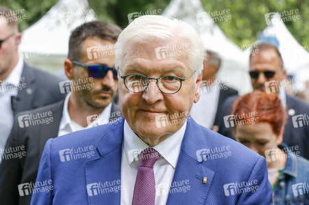 Tag der offenen Tür in der Villa Hammerschmidt und 'Fest der Demokratie' in Bonn