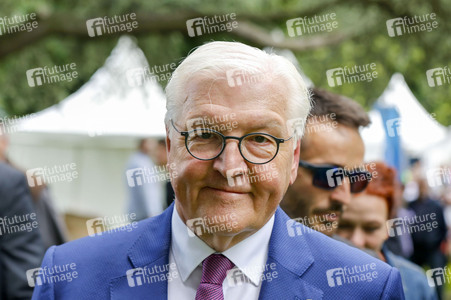 Tag der offenen Tür in der Villa Hammerschmidt und 'Fest der Demokratie' in Bonn