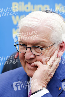 Tag der offenen Tür in der Villa Hammerschmidt und 'Fest der Demokratie' in Bonn