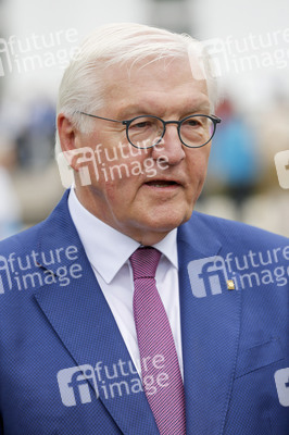 Tag der offenen Tür in der Villa Hammerschmidt und 'Fest der Demokratie' in Bonn