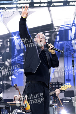 Abschlussveranstaltung beim Demokratiefest zu 75 Jahren Grundgesetz in Berlin