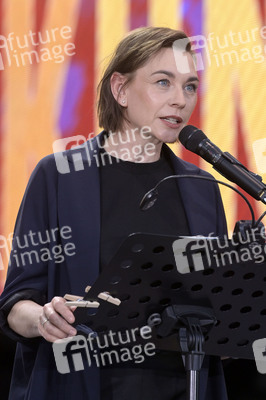 Abschlussveranstaltung beim Demokratiefest zu 75 Jahren Grundgesetz in Berlin