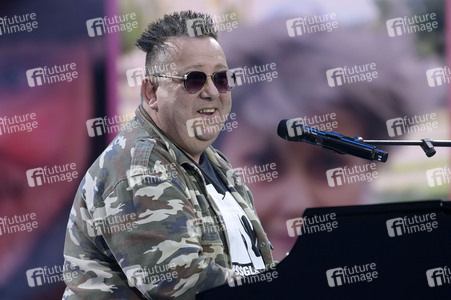 Abschlussveranstaltung beim Demokratiefest zu 75 Jahren Grundgesetz in Berlin