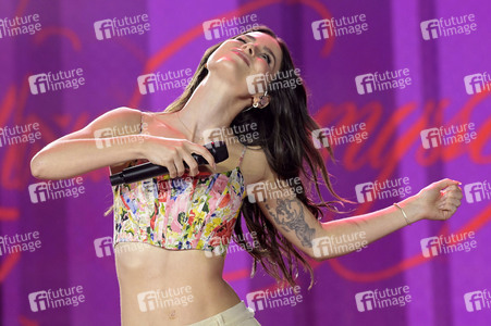 Abschlussveranstaltung beim Demokratiefest zu 75 Jahren Grundgesetz in Berlin