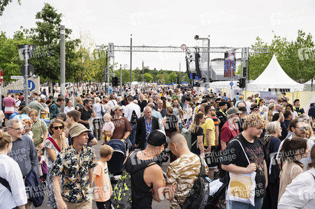 Impressionen vom Demokratiefest zu 75 Jahren Grundgesetz in Berlin