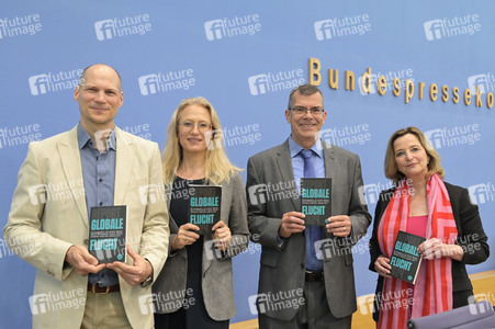 Bundespressekonferenz Report Globale Flucht 2024 in Berlin