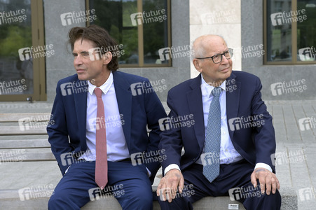 Kranzniederlegung am Denkmal für die ermordeten Juden Europas in Berlin