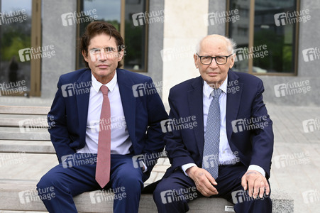 Kranzniederlegung am Denkmal für die ermordeten Juden Europas in Berlin