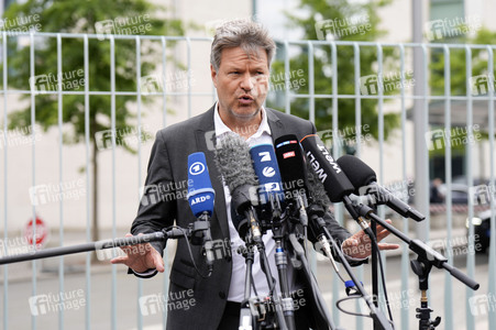 Pressestatement von Robert Habeck in Berlin
