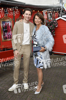 Kult Kieztouren & Olivia Jones Family Sommerparty in Hamburg