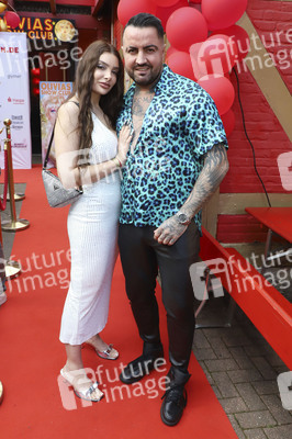 Kult Kieztouren & Olivia Jones Family Sommerparty in Hamburg