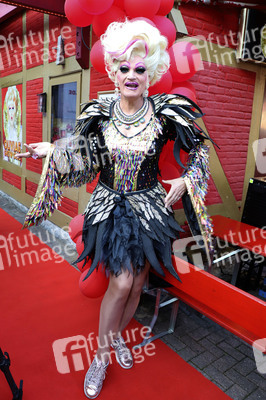 Kult Kieztouren & Olivia Jones Family Sommerparty in Hamburg