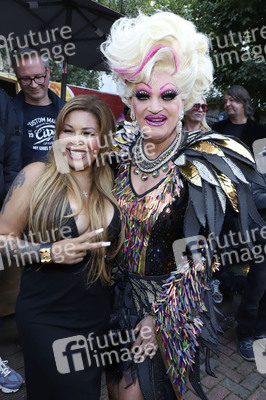 Kult Kieztouren & Olivia Jones Family Sommerparty in Hamburg