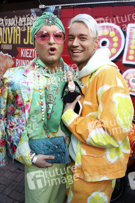 Kult Kieztouren & Olivia Jones Family Sommerparty in Hamburg