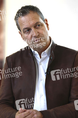 Präsentation der Wanderausstellung  'Woanders ist überall'  in Essen