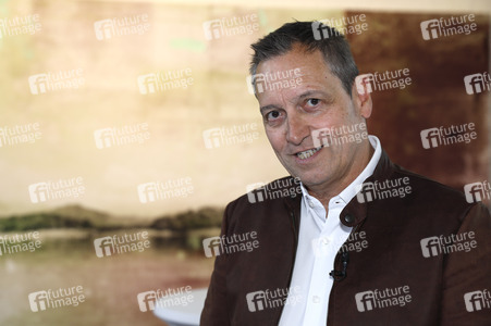 Präsentation der Wanderausstellung  'Woanders ist überall'  in Essen