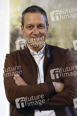 Präsentation der Wanderausstellung  'Woanders ist überall'  in Essen