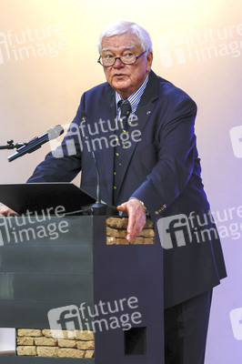 Präsentation der Wanderausstellung  'Woanders ist überall'  in Essen