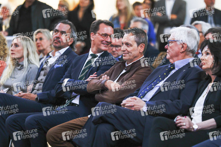 Präsentation der Wanderausstellung  'Woanders ist überall'  in Essen