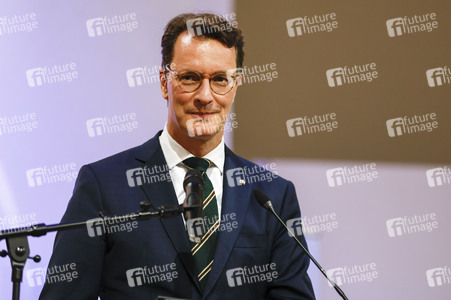 Präsentation der Wanderausstellung  'Woanders ist überall'  in Essen