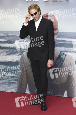 Filmpremiere 'Young Woman and the Sea' in London