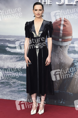 Filmpremiere 'Young Woman and the Sea' in London