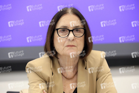 Pressekonferenz '(K)ein Friede! Warum wir für Demokratie kämpfen müssen' in Erfurt