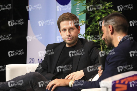 Talk mit Kevin Kühnert beim Katholikentag in Erfurt