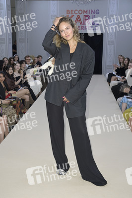 Serienpremiere 'Becoming Karl Lagerfeld' in Berlin