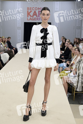 Serienpremiere 'Becoming Karl Lagerfeld' in Berlin