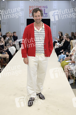 Serienpremiere 'Becoming Karl Lagerfeld' in Berlin