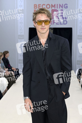 Serienpremiere 'Becoming Karl Lagerfeld' in Berlin