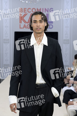 Serienpremiere 'Becoming Karl Lagerfeld' in Berlin