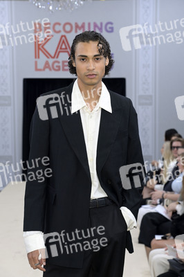 Serienpremiere 'Becoming Karl Lagerfeld' in Berlin