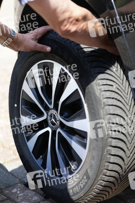 Symbolfoto Radwechsel