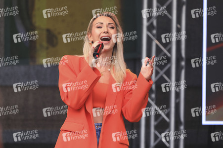 Konzert von Anna-Carina Woitschack in Bad Düben