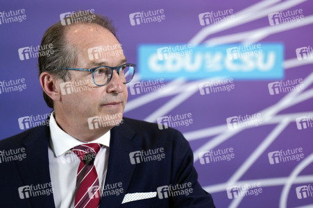 Fraktionssitzung der CDU/CSU-Bundestagsfraktion in Berlin