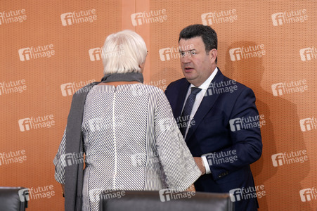 103. Sitzung des Bundeskabinetts in Berlin