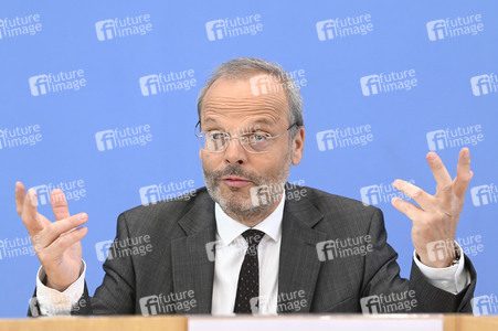 Bundespressekonferenz Antisemitische Allianzen nach dem 7. Oktober iun Berlin