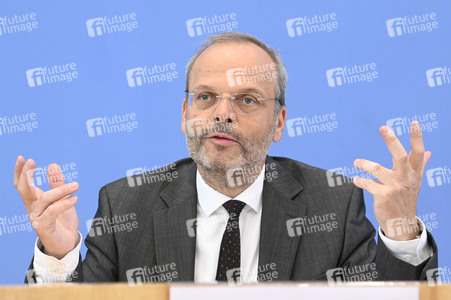 Bundespressekonferenz Antisemitische Allianzen nach dem 7. Oktober iun Berlin