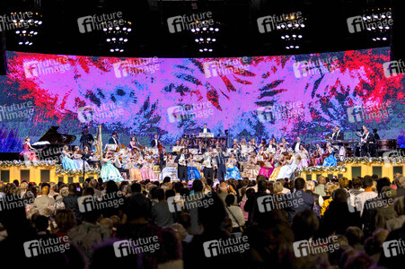 Konzert von André Rieu und dem Johann Strauss Orchester in Erfurt