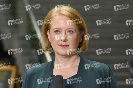 Bundespressekonferenz Bundeslagebild 'Häusliche Gewalt' in Berlin