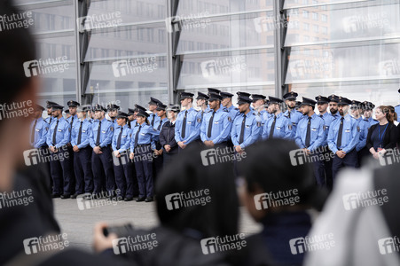 Schweigemarsch für den ermordeten Mannheimer Polizisten Rouven L. in Berlin