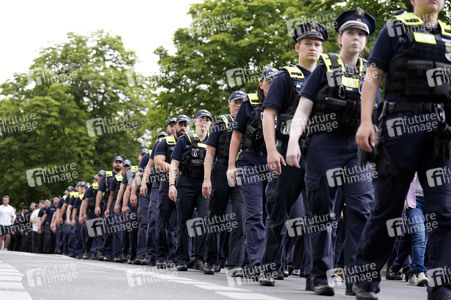 Schweigemarsch für den ermordeten Mannheimer Polizisten Rouven L. in Berlin