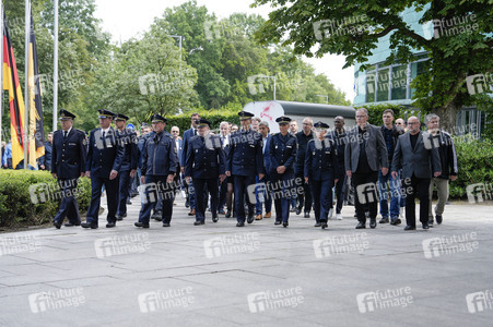 Schweigemarsch für den ermordeten Mannheimer Polizisten Rouven L. in Berlin
