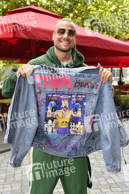 Pressekonferenz zum Boxkampf Eric Sindermann vs. Jörg Hansen in Berlin