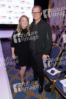 Ernsting's Family Fashion Show 2024 in Hamburg